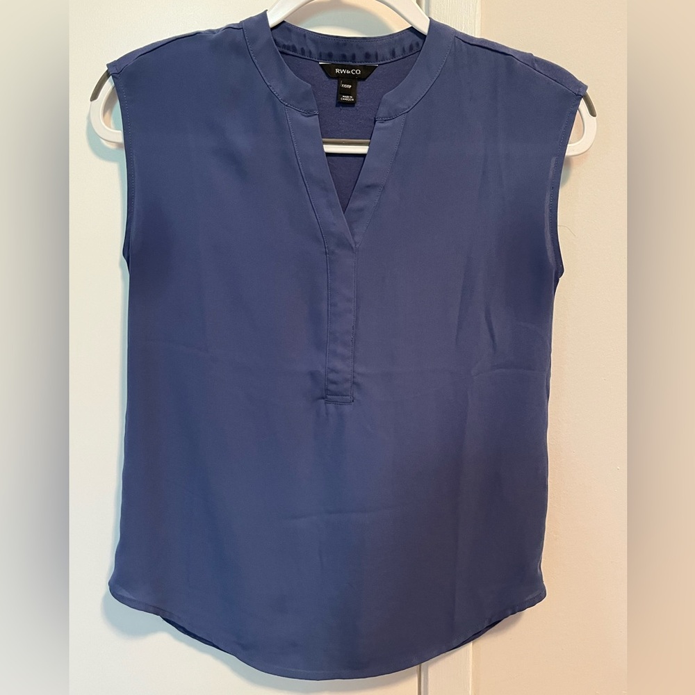 RW&Co V-Neck Blouse - Size XXS